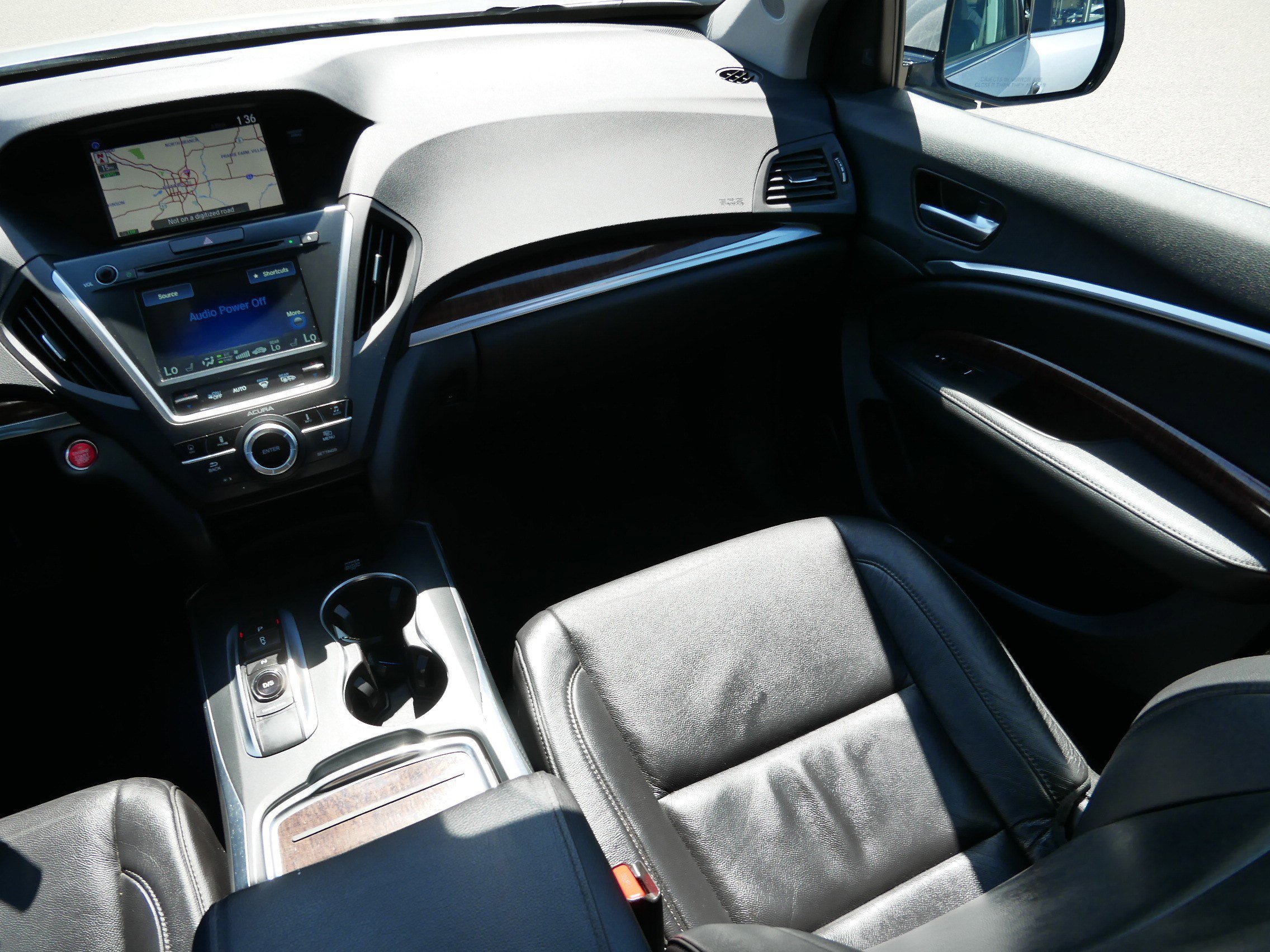 Used 2017 Acura MDX SH-AWD w/ Technology Package image 11