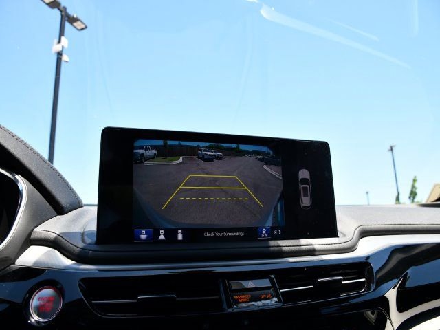 Used 2026 Acura MDX SH-AWD w/ Technology Package image 17