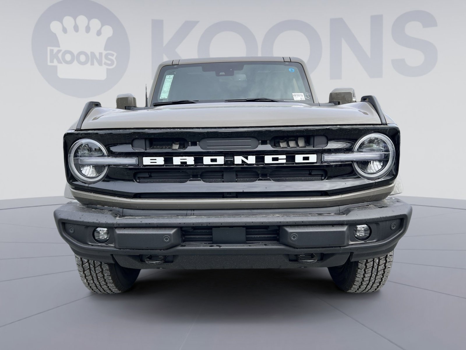 New 2025 Ford Bronco Outer Banks image 11