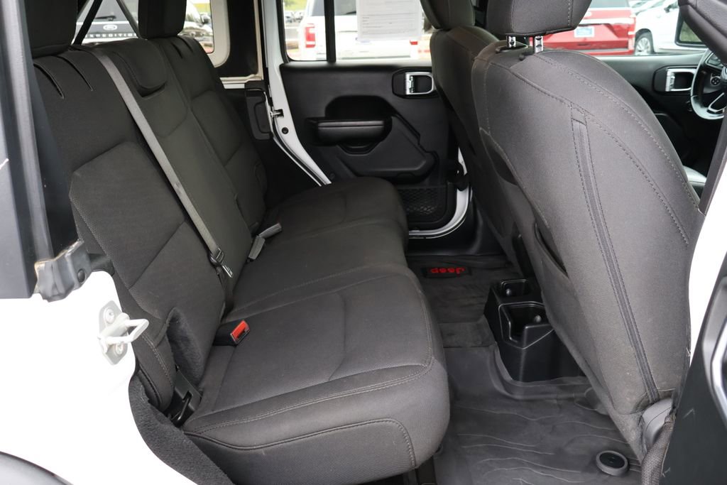 Used 2020 Jeep Wrangler Unlimited Sport AWD/4WD image 23