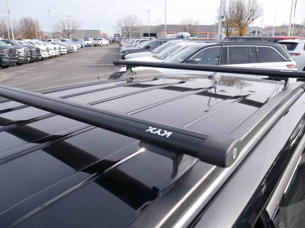 Used 2018 Jeep Compass Trailhawk w/ Leather Interior Group image 31