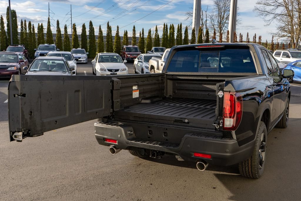 New 2026 Honda Ridgeline Black Edition image 12