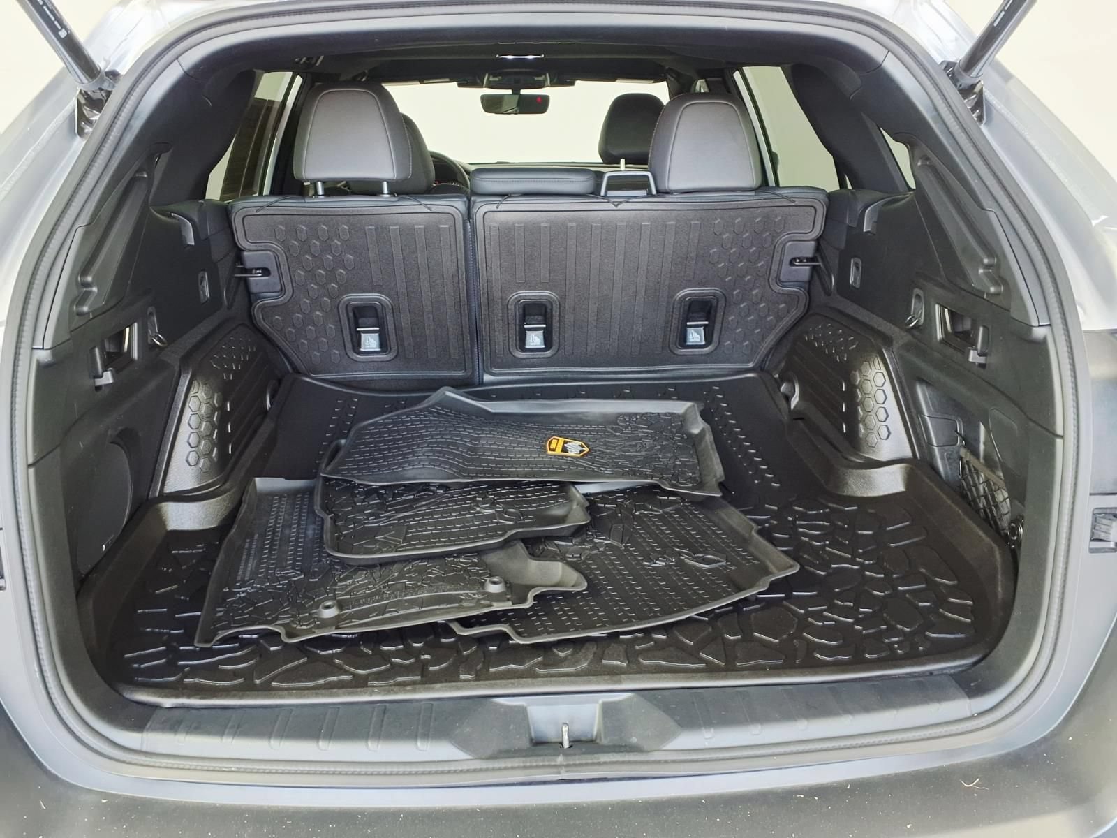Certified 2025 Subaru Outback Wilderness AWD/4WD image 8
