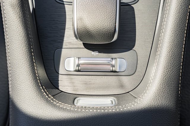 New 2026 Mercedes-Benz GLS 450 4MATIC image 28