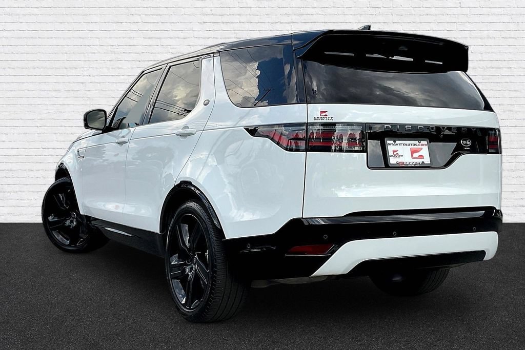 Used 2023 Land Rover Discovery HSE R-Dynamic AWD/4WD image 4