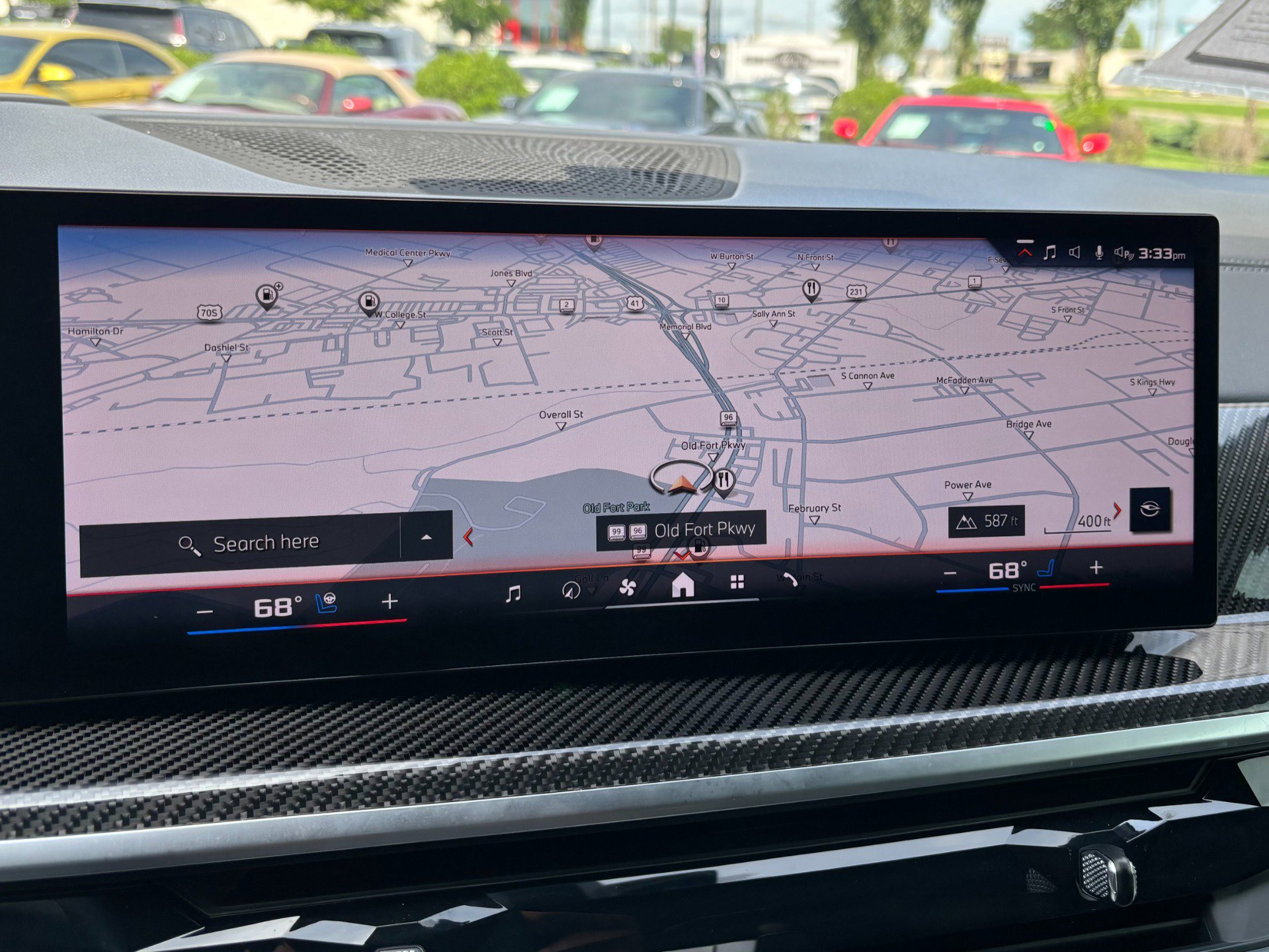 Used 2025 BMW X7 M60i AWD/4WD image 42