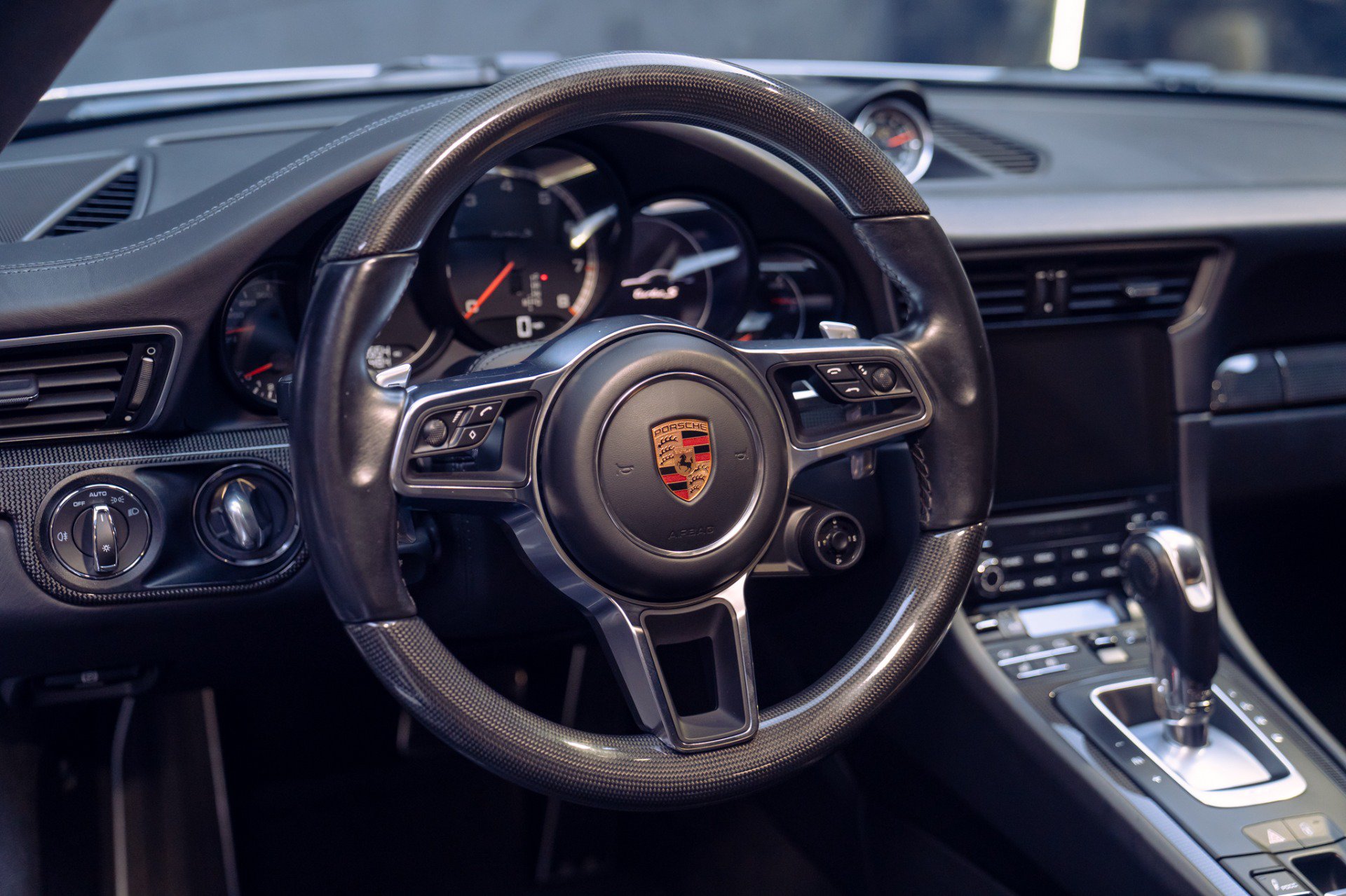 Used 2019 Porsche 911 4 Coupe AWD/4WD image 29