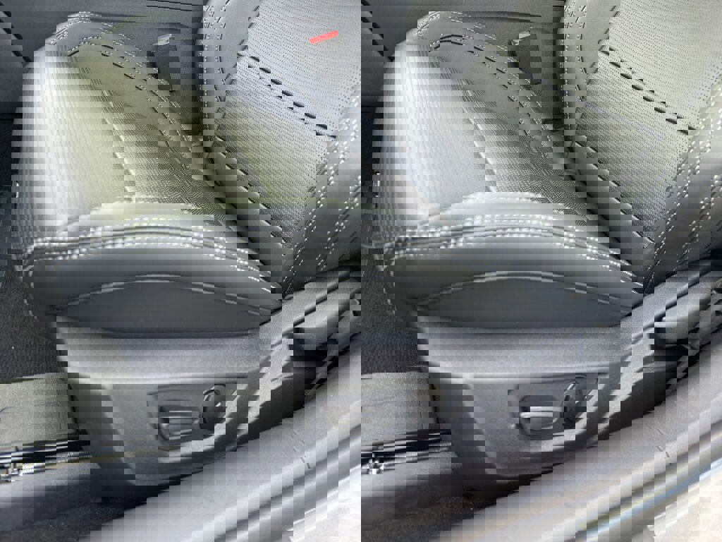 New 2025 Ford Mustang Premium image 38