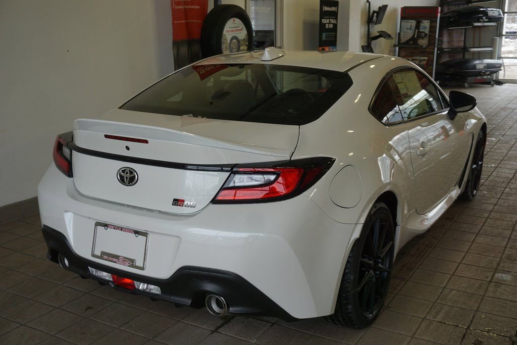 New 2026 Toyota GR86 Premium image 16