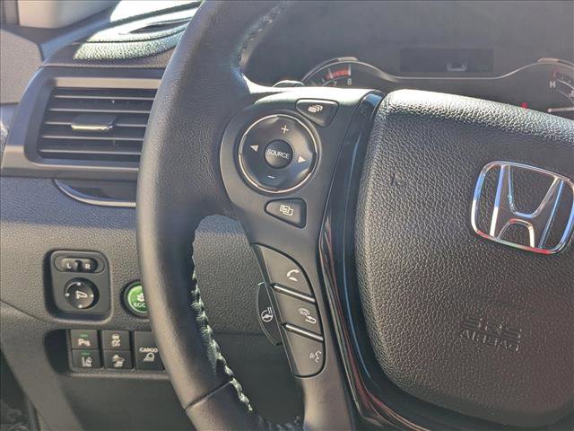 Used 2020 Honda Ridgeline RTL-E image 16