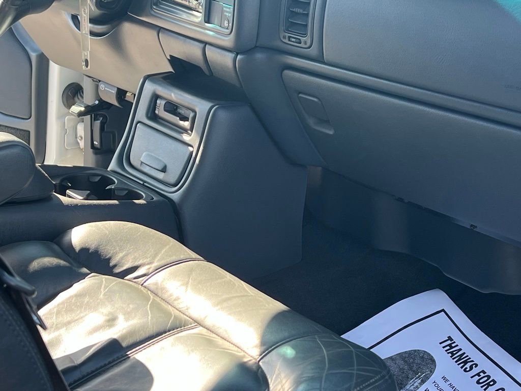 Used 2001 Chevrolet Silverado 1500 LT w/ Off-Road Chassis Pkg AWD/4WD image 15