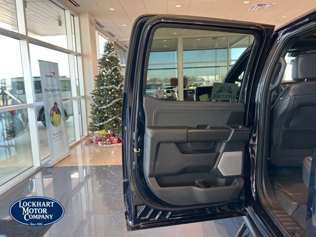 New 2025 Ford F150 Lariat w/ Equipment Group 502A High image 16