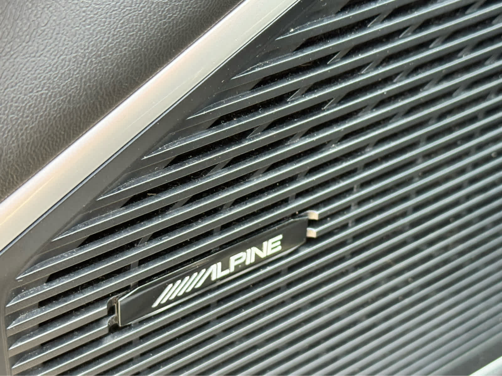 Used 2022 Jeep Wagoneer Series II AWD/4WD image 9
