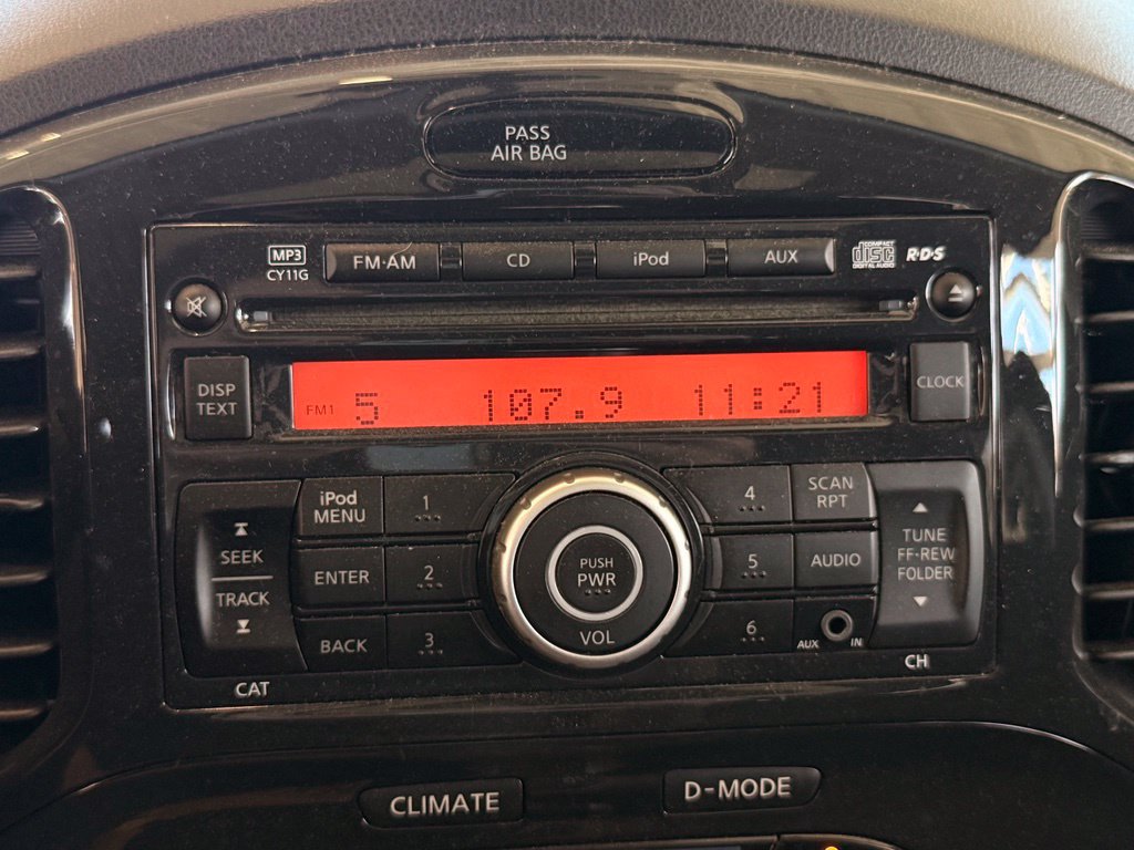 Used 2013 Nissan Juke SV AWD/4WD image 14