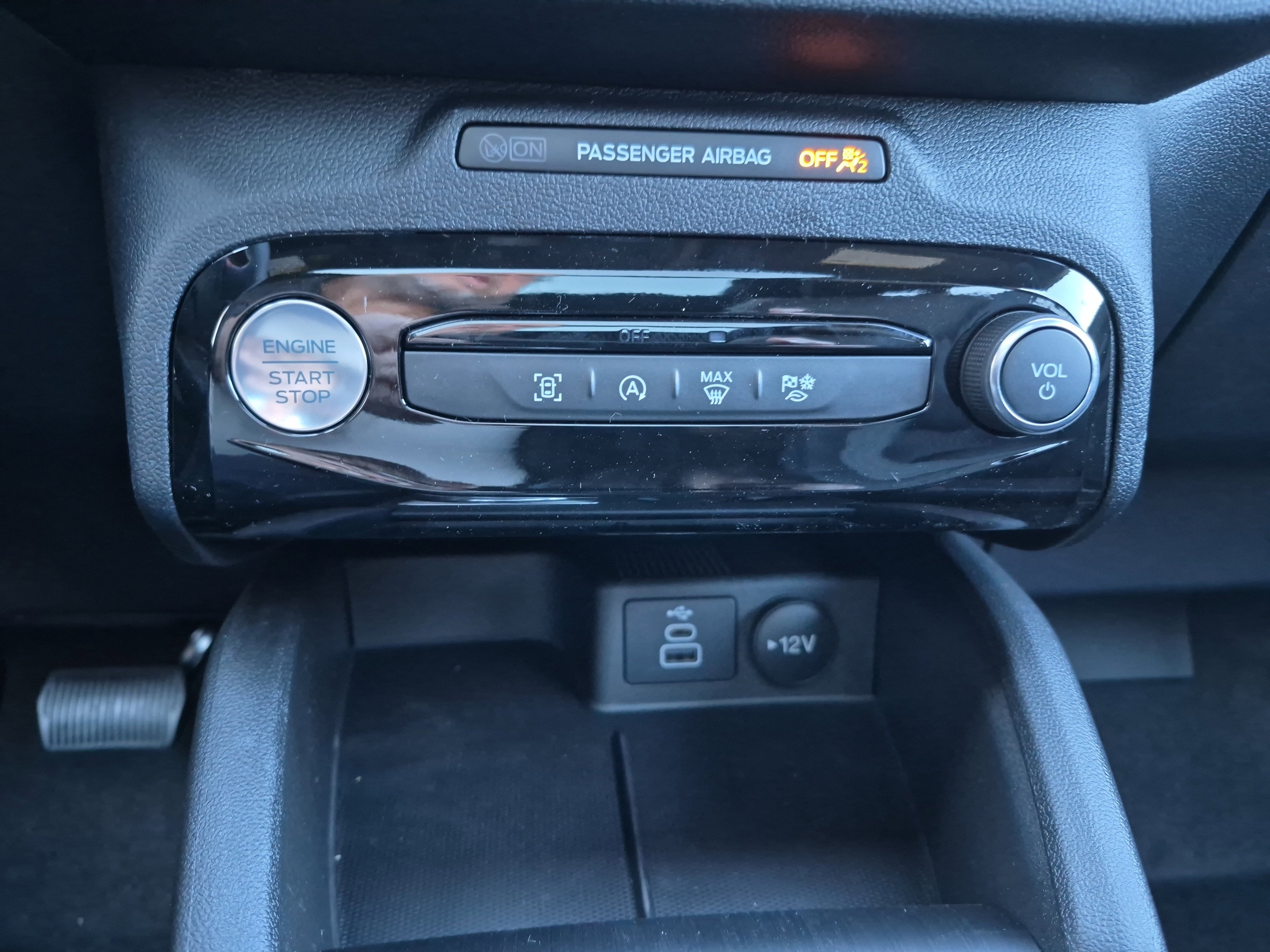 New 2026 Ford Escape ST-Line w/ Tech Pack #1 image 32