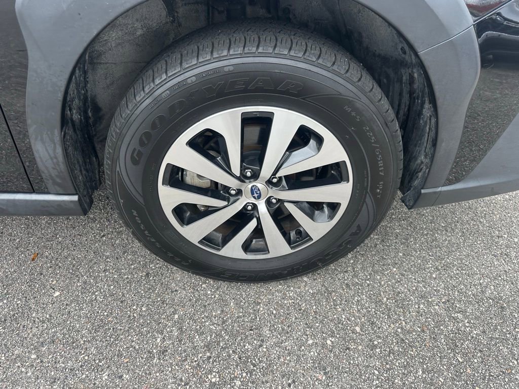 Used 2023 Subaru Outback 2.5i image 4