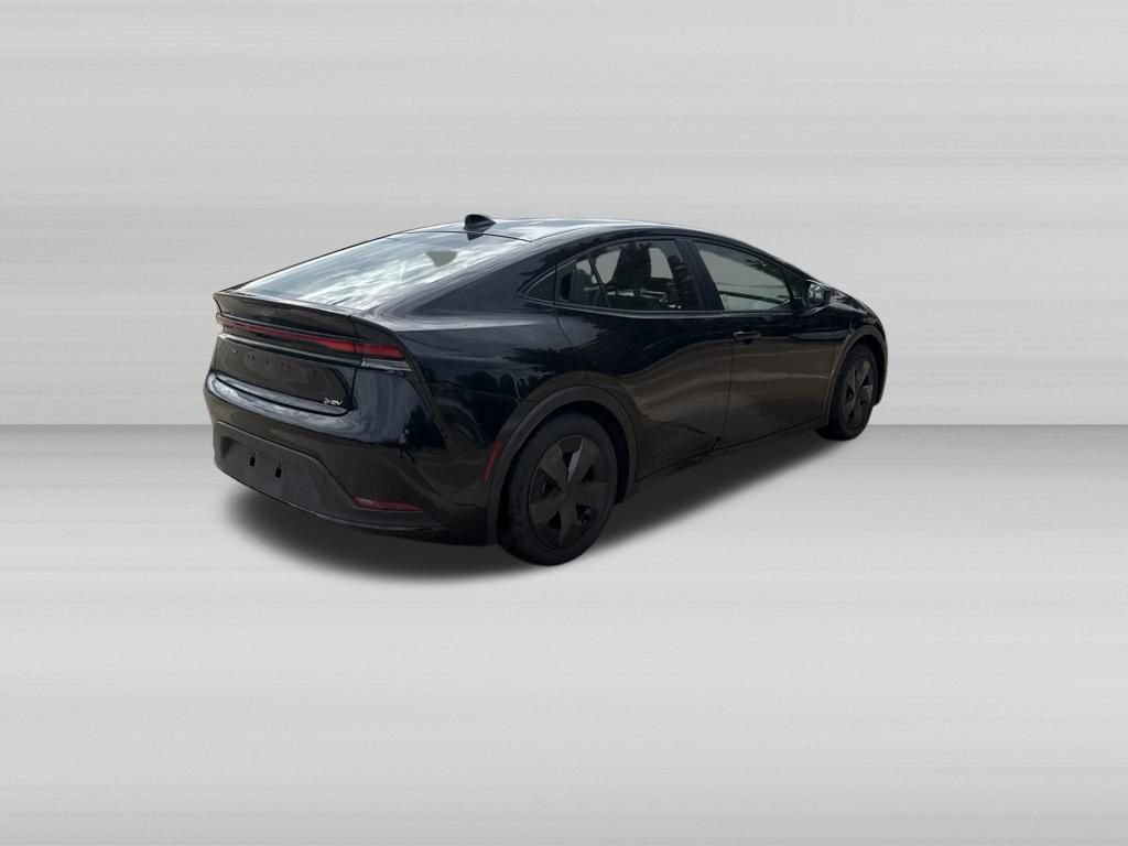 Used 2026 Toyota Prius LE FWD image 6