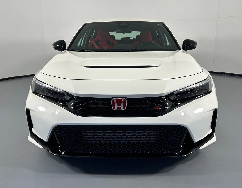 Used 2023 Honda Civic Type R image 2