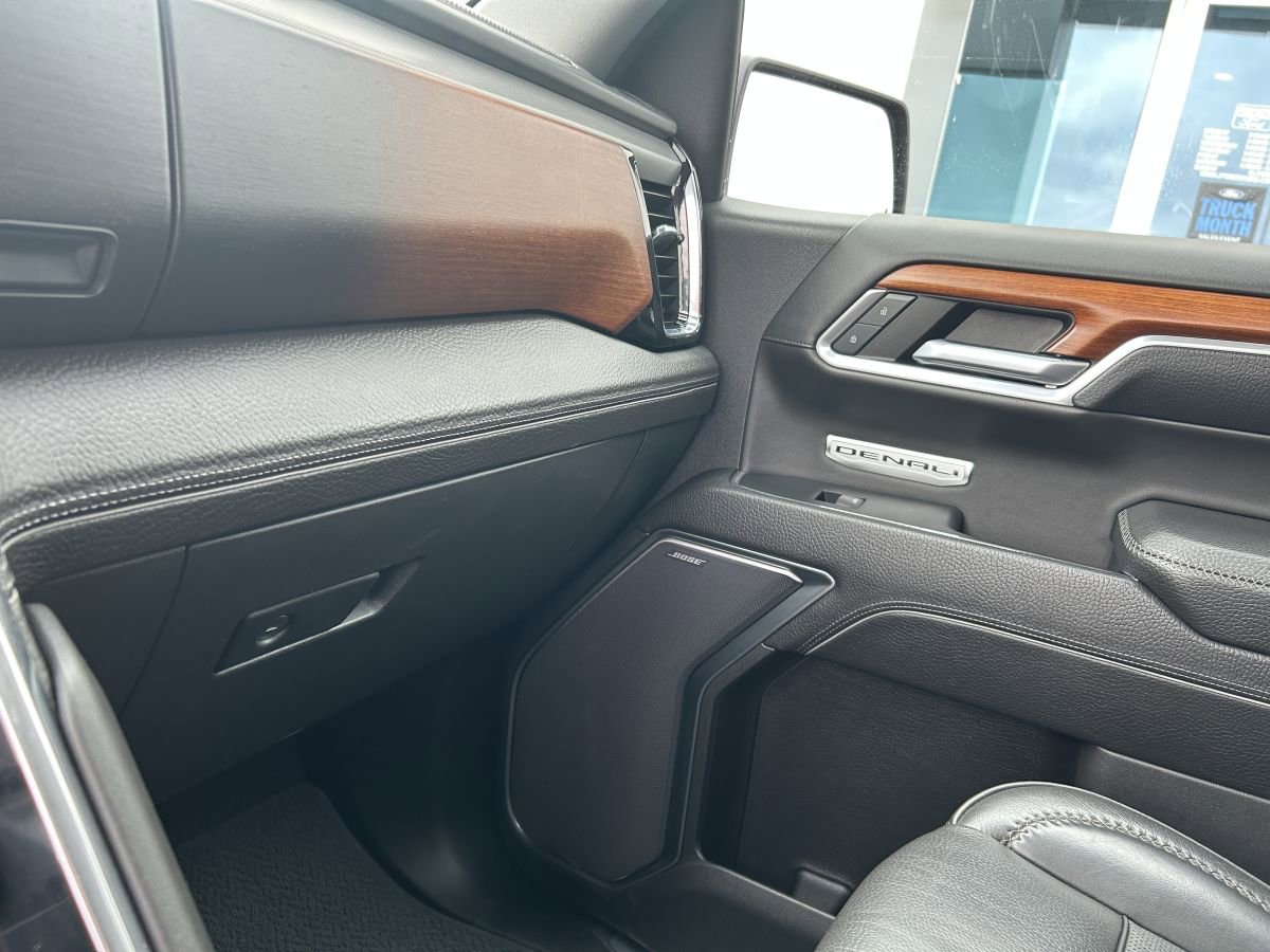 Used 2022 GMC Sierra 1500 Denali image 12