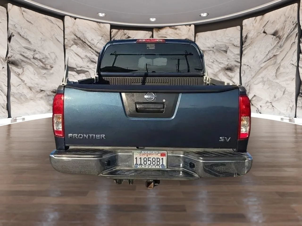 Used 2013 Nissan Frontier SV RWD image 5