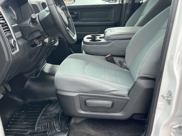 Used 2017 RAM 1500 Express w/ Express Value Package RWD image 13