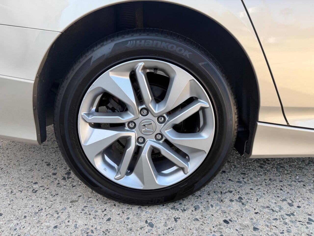 Used 2020 Honda Accord LX image 26