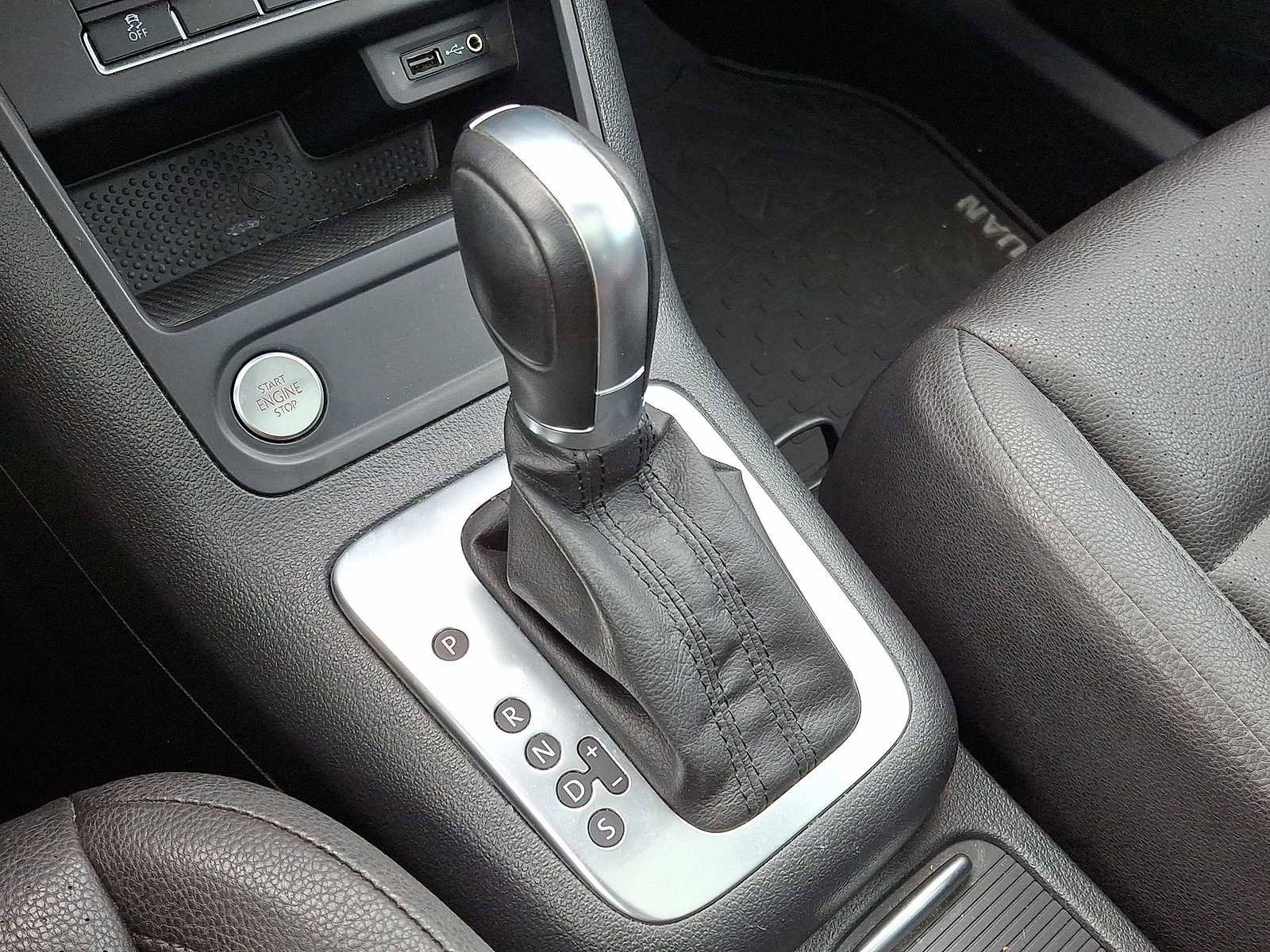 Used 2016 Volkswagen Tiguan SE image 22