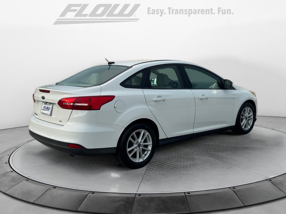 Used 2018 Ford Focus SE FWD image 9