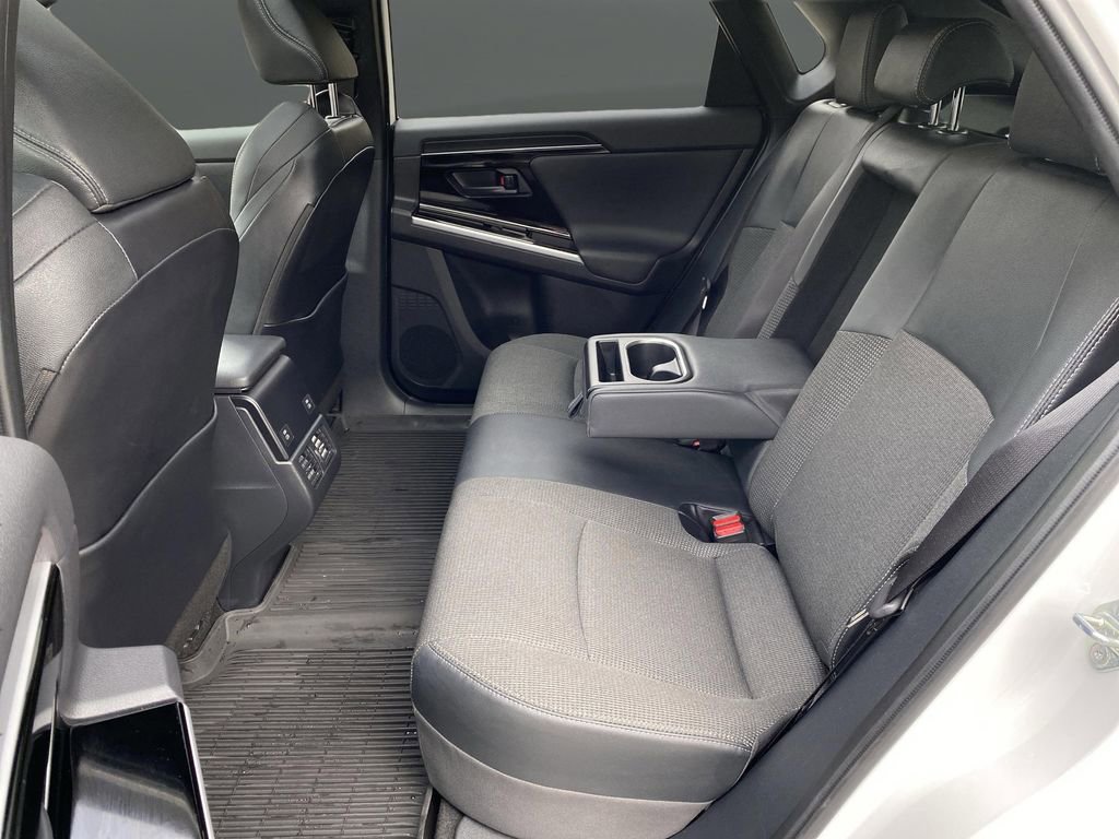 Used 2024 Toyota bZ4X XLE image 38