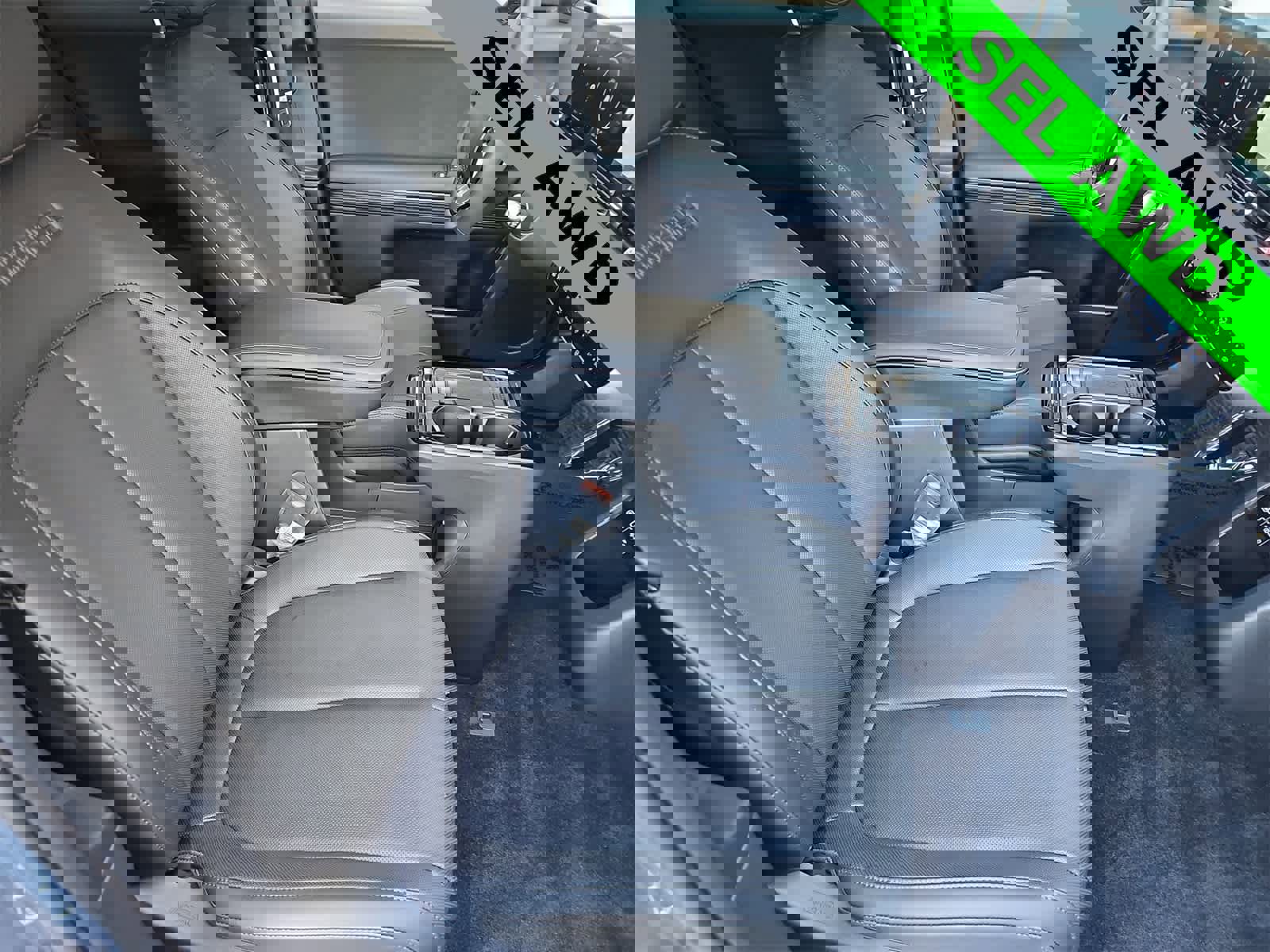 Used 2025 Hyundai Ioniq 5 SEL image 18