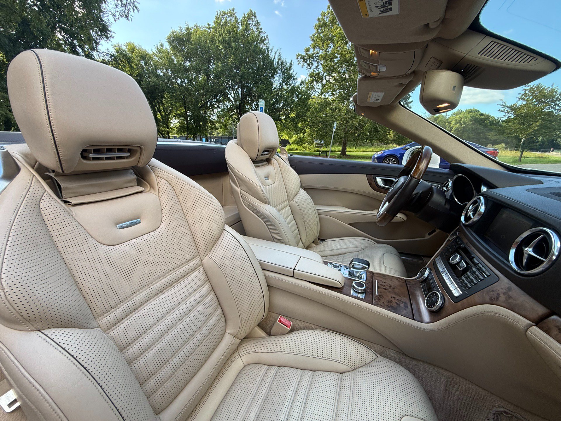 Used 2013 Mercedes-Benz SL 63 AMG image 32