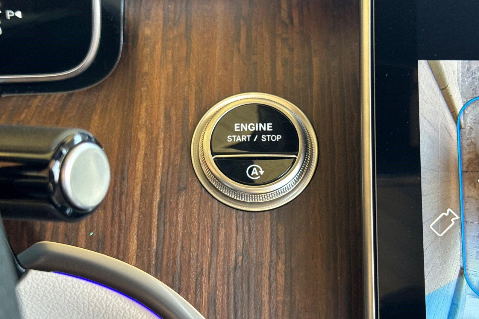 New 2027 Mercedes-Benz CLE 300 4MATIC Coupe image 15