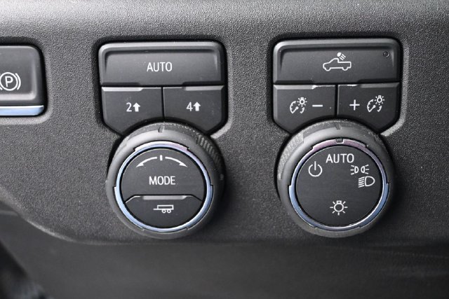 Used 2026 Chevrolet Silverado 1500 LT AWD/4WD image 33