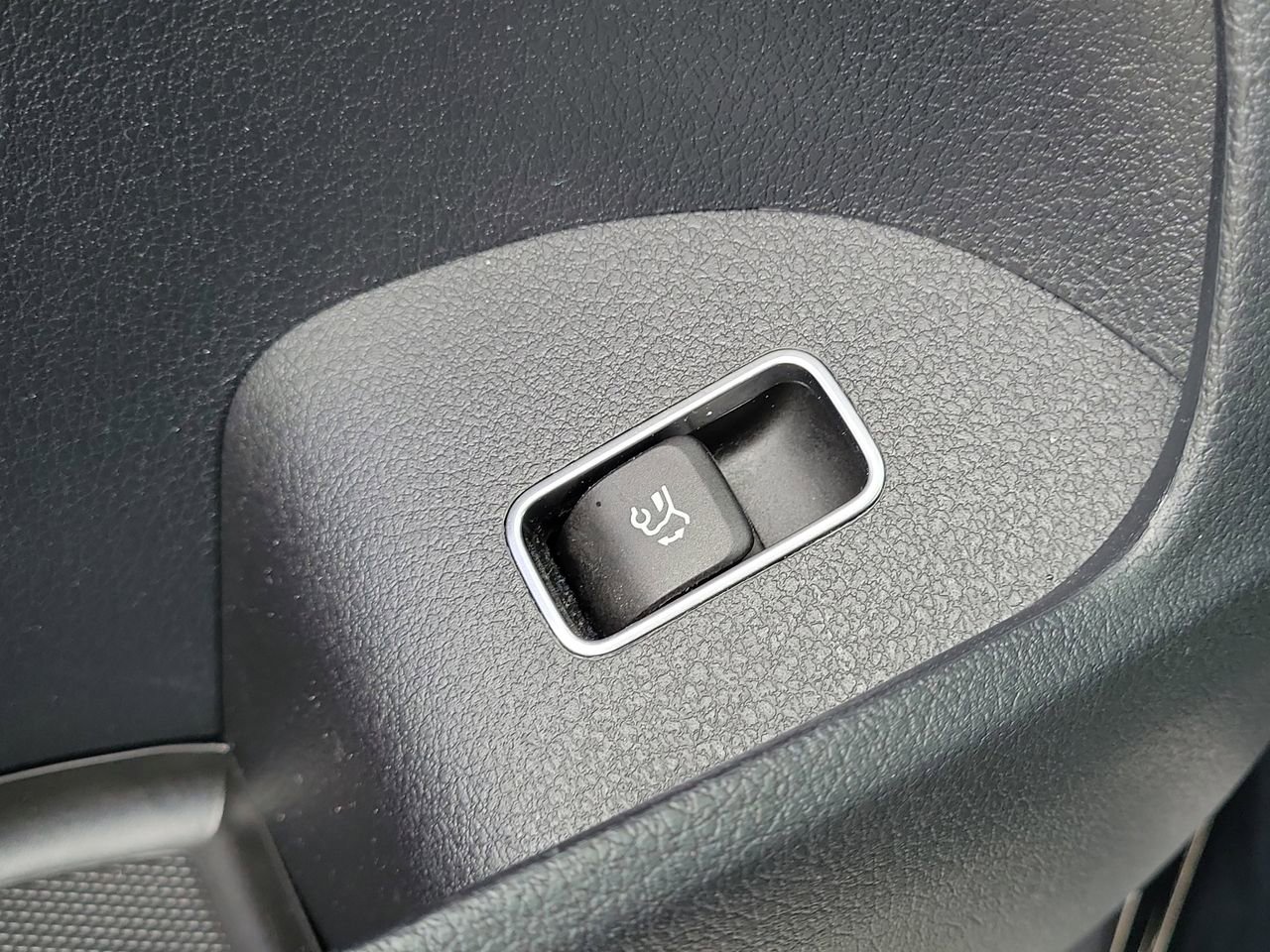 Used 2023 Mercedes-Benz GLE 450 4MATIC image 29