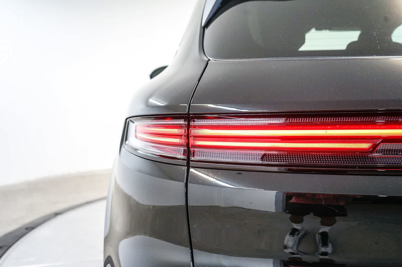 New 2026 Porsche Cayenne S AWD/4WD image 11