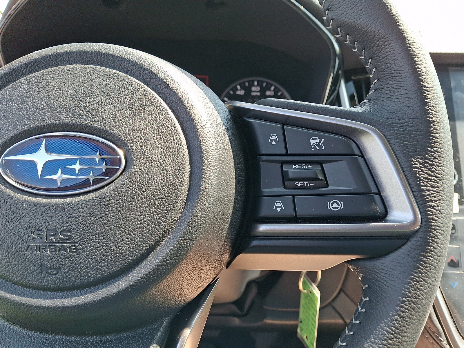 Used 2025 Subaru Outback Premium AWD/4WD image 23