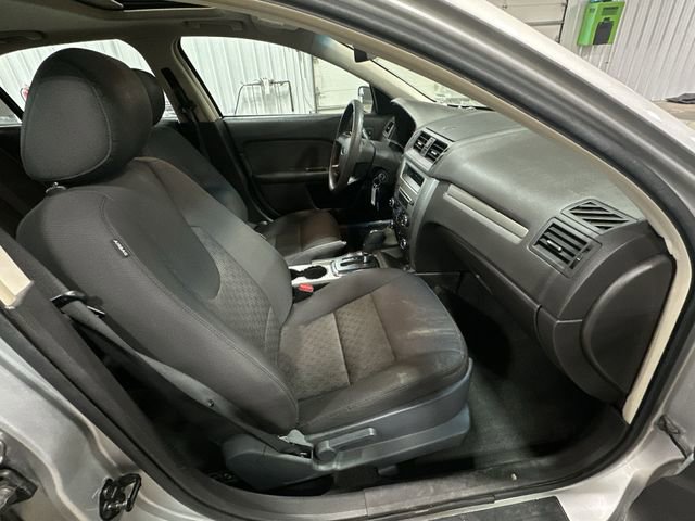 Used 2012 Ford Fusion SE image 28