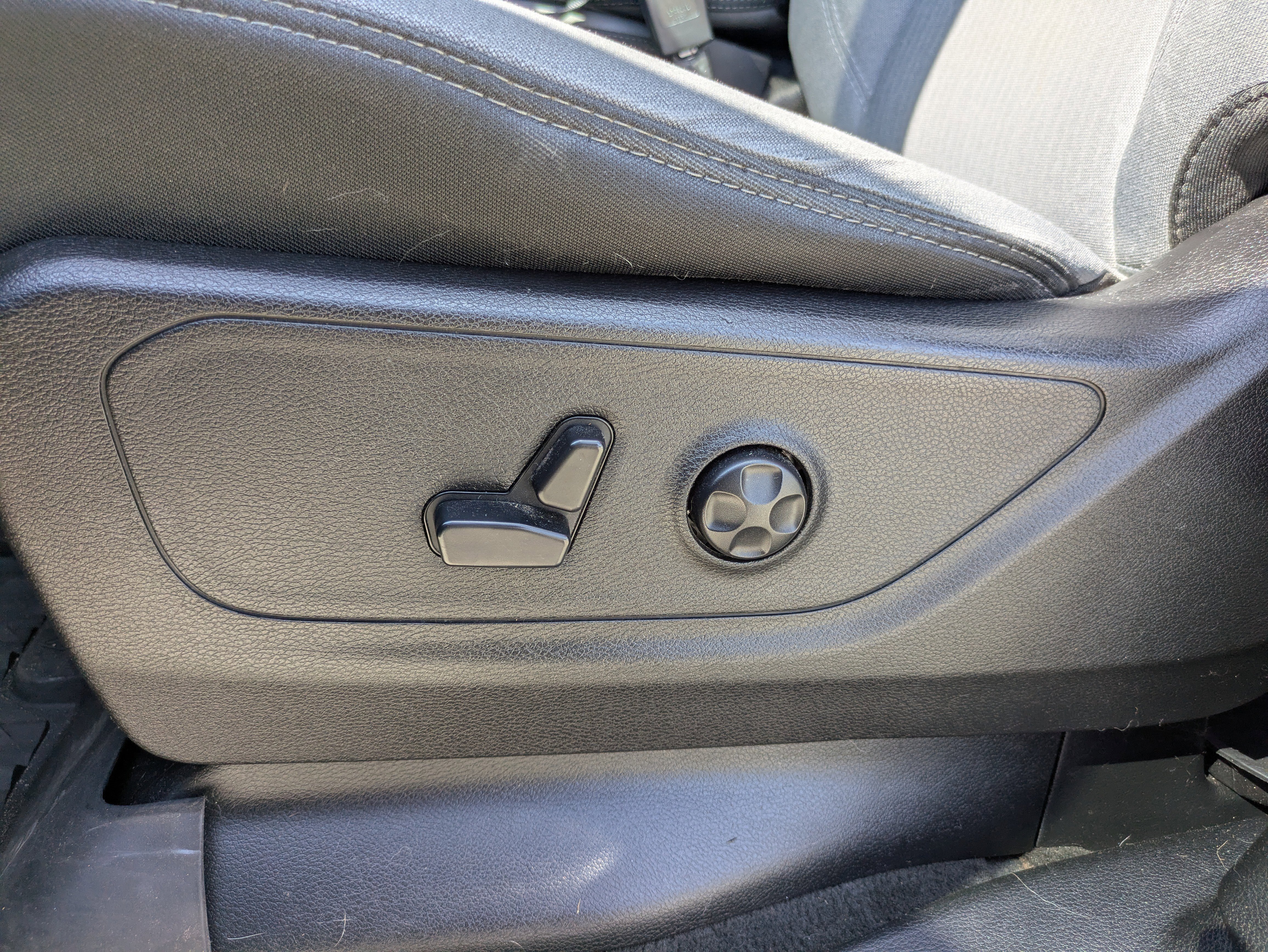 Used 2019 RAM 1500 Big Horn image 9