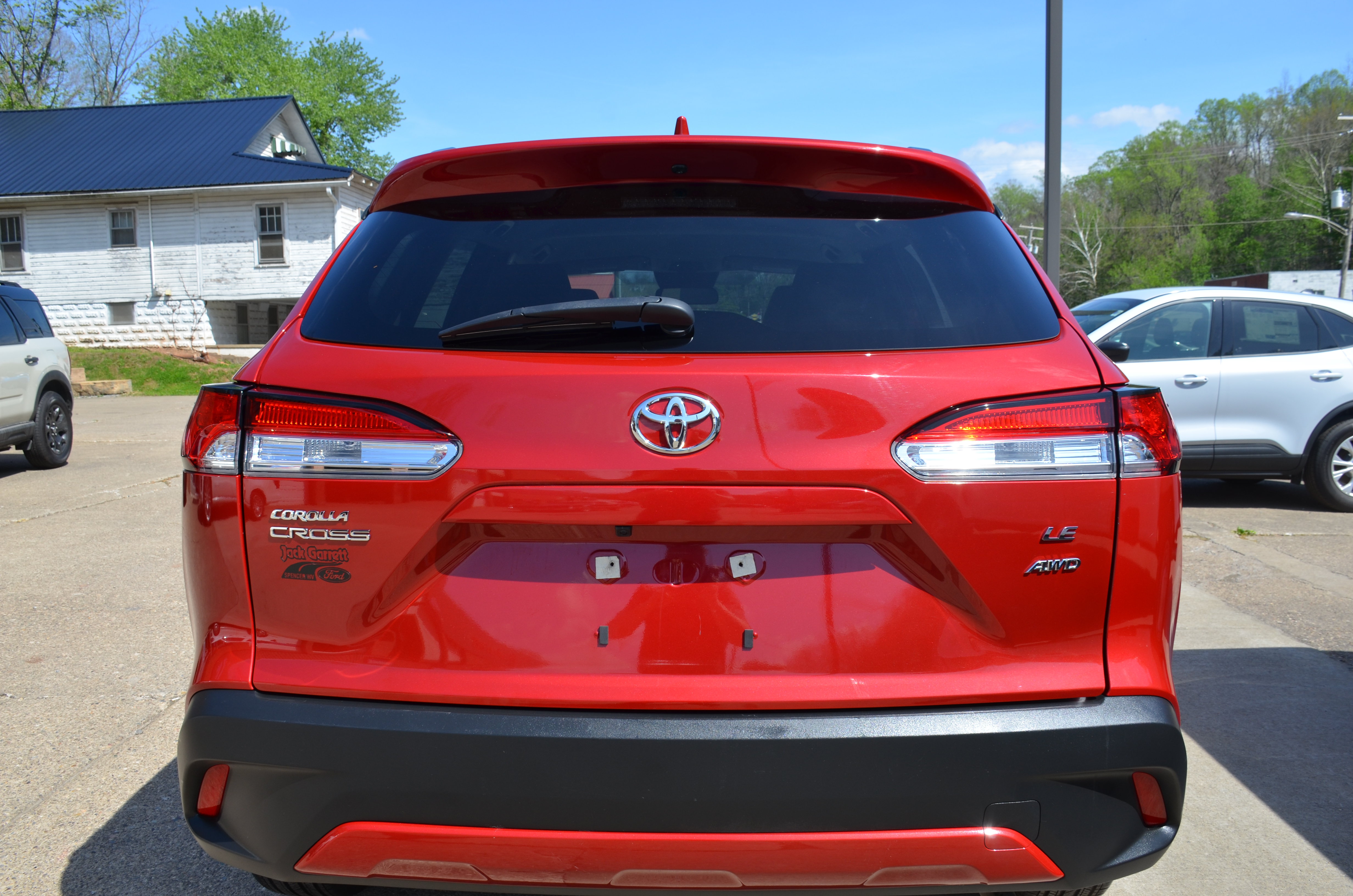 Used 2024 Toyota Corolla Cross LE AWD/4WD image 5