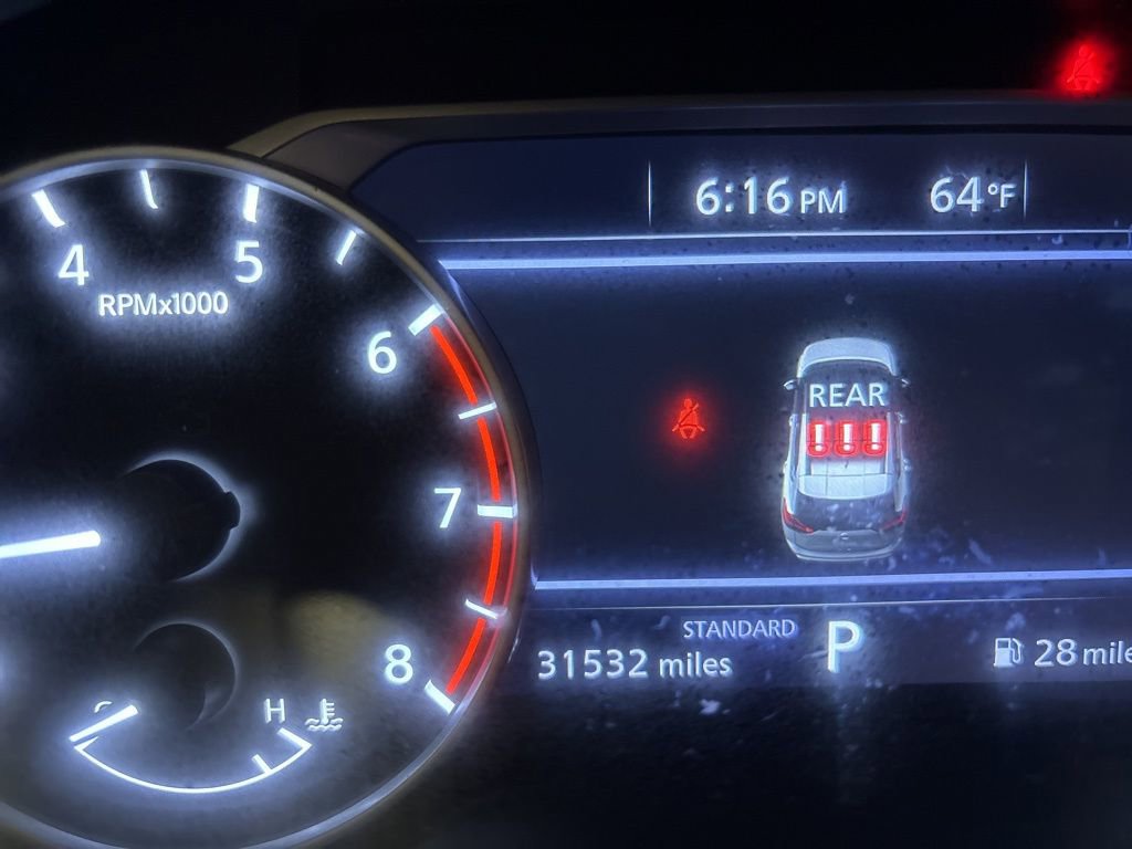 Used 2024 Nissan Rogue S image 13