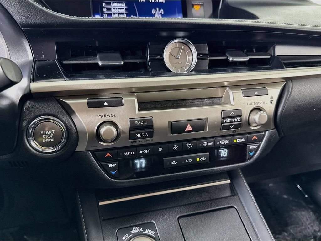 Used 2018 Lexus ES 350 w/ Accessory Package 2 FWD image 15
