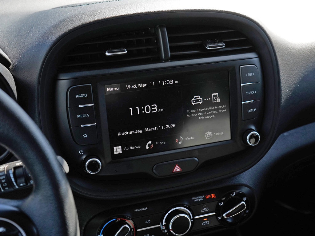 Used 2024 Kia Soul LX w/ Option Group 015 image 20