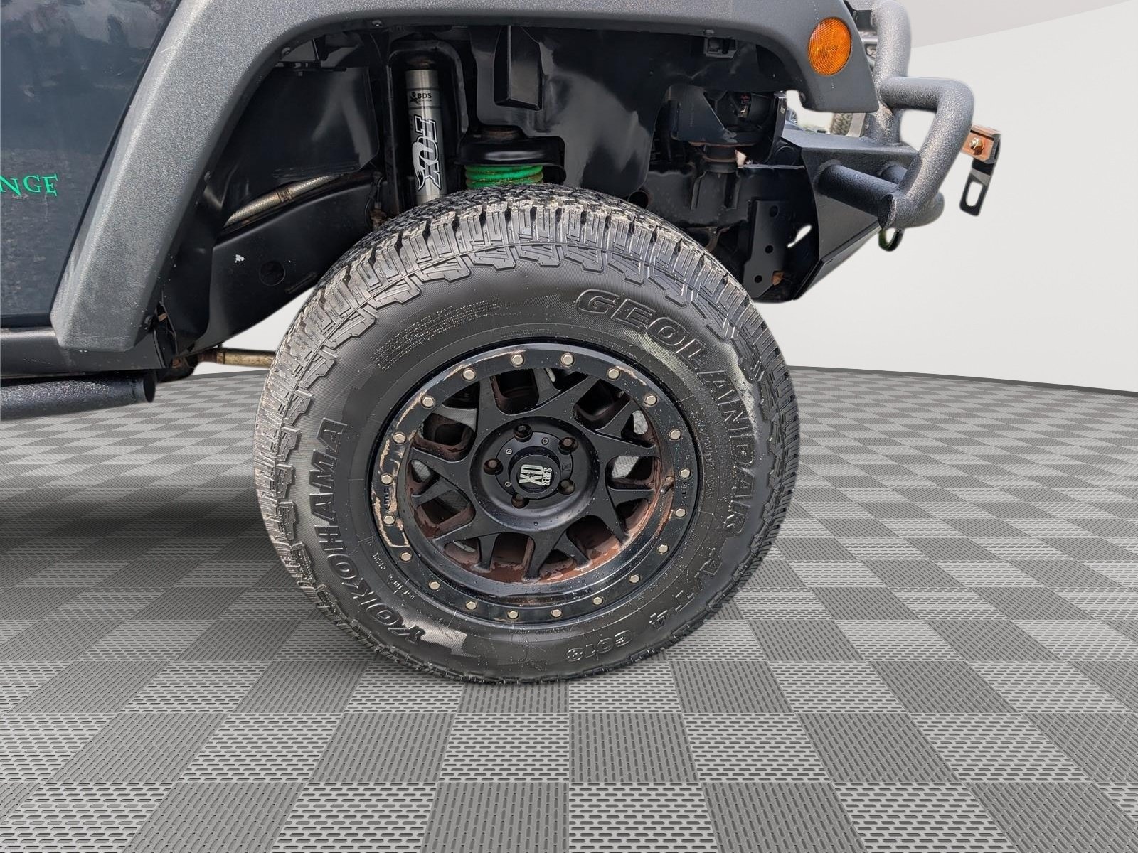 Used 2018 Jeep Wrangler Rubicon w/ Dual Top Group AWD/4WD image 9