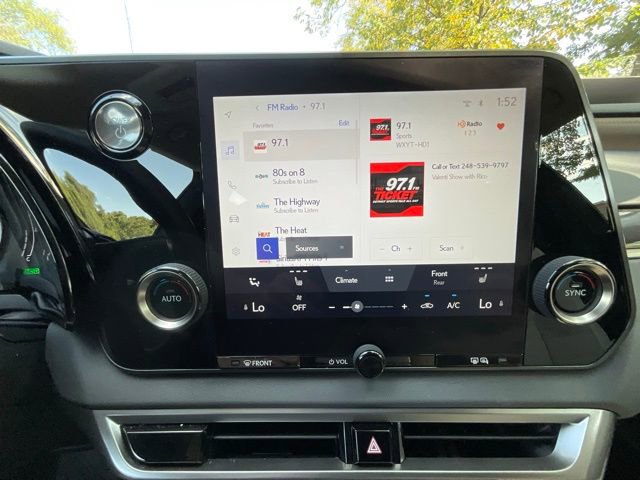 Used 2023 Lexus RX 350h image 18