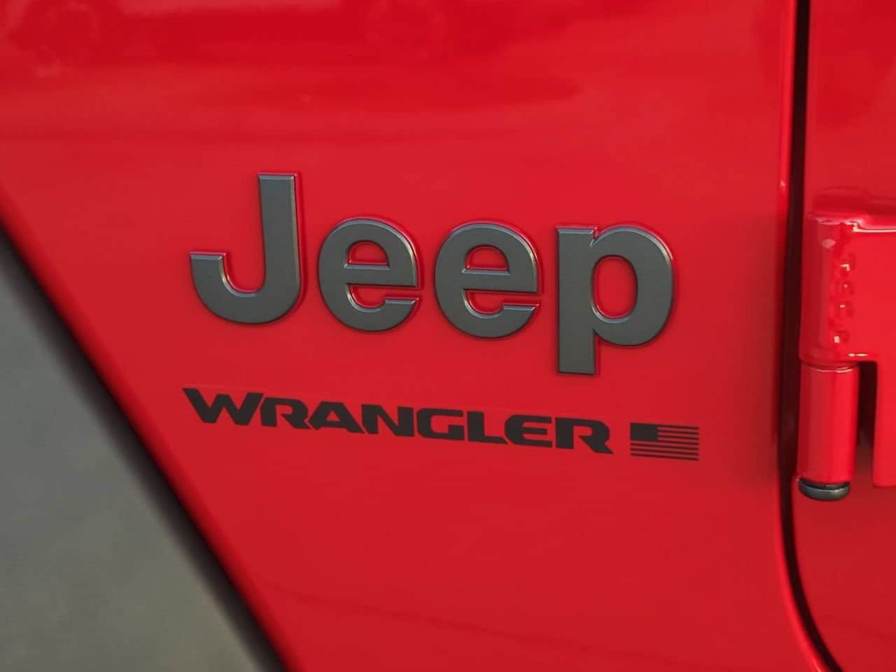 Used 2024 Jeep Wrangler Unlimited Rubicon AWD/4WD image 5