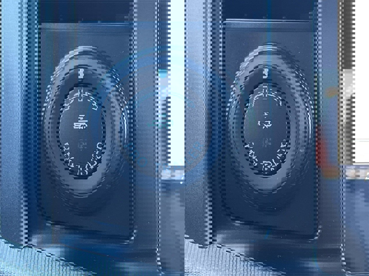 New 2025 Ford F150 Lariat w/ Equipment Group 501A Mid image 7