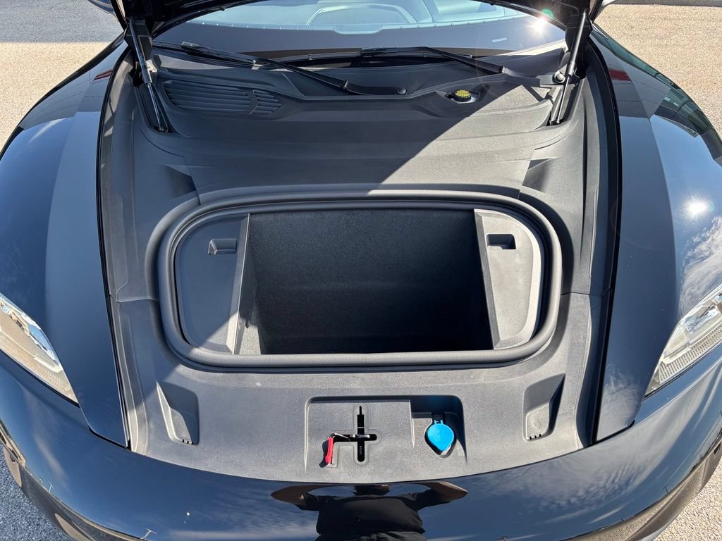 New 2026 Porsche Taycan 4S AWD/4WD image 21