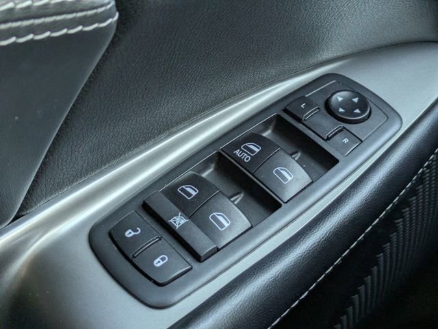 Used 2018 Dodge Journey Crossroad image 25