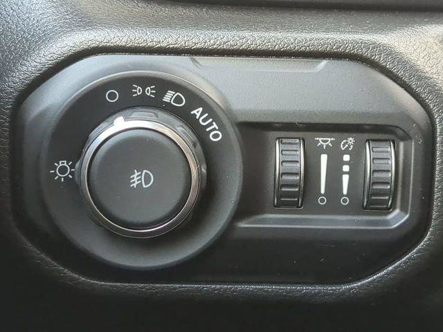 Certified 2022 Jeep Wrangler Unlimited Sport AWD/4WD image 25