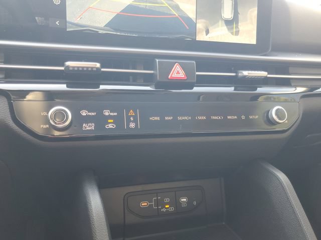 New 2026 Kia Sportage SX AWD/4WD image 25